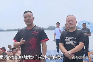 复出状态不错！阿隆-戈登5中4高效拿到10分 正负值+29